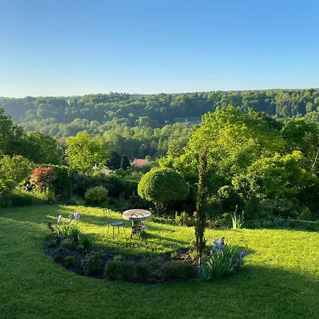De Campagne Avec Vue Sur La Foret. Villa Saint-Pierre-Aigle