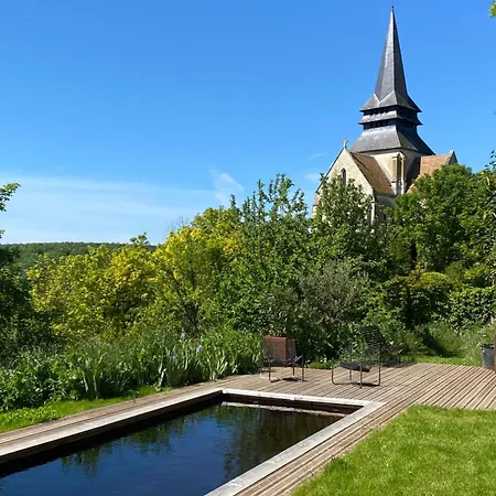 De Campagne Avec Vue Sur La Foret.